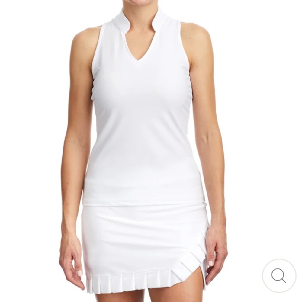 😍NWOT TZU TZU TABITHA TOP ⛳️ IN WHITE XS!